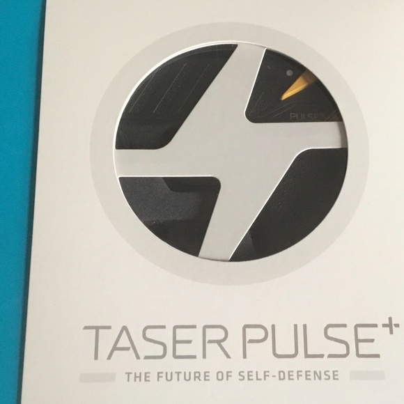 Taser plus - Picture 1 of 3